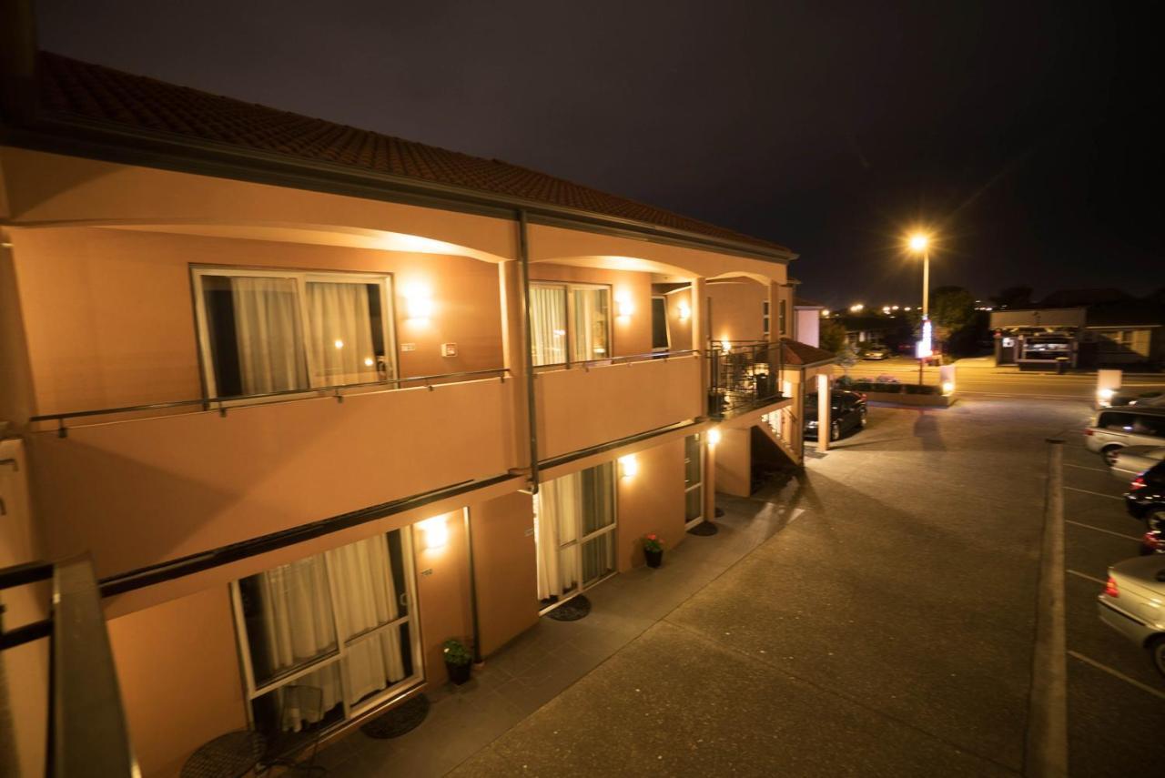 Kings Of Riccarton Motel With Airport Shuttle Service Κράισττσερτς Εξωτερικό φωτογραφία